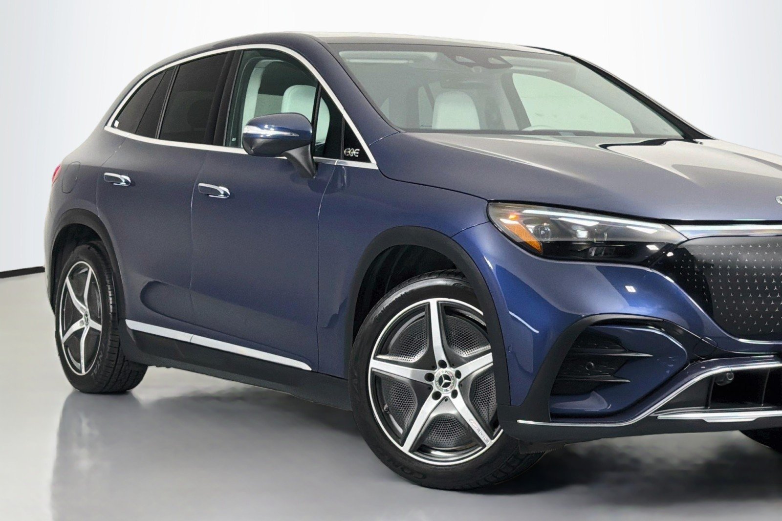 Used 2023 Twilight Blue Metallic Mercedes-Benz EQE 350+ image 13