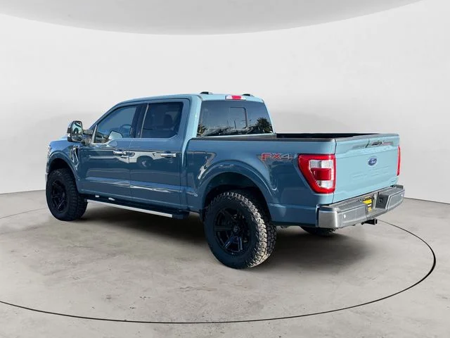 Used 2023 Blue Ford Lariat image 7