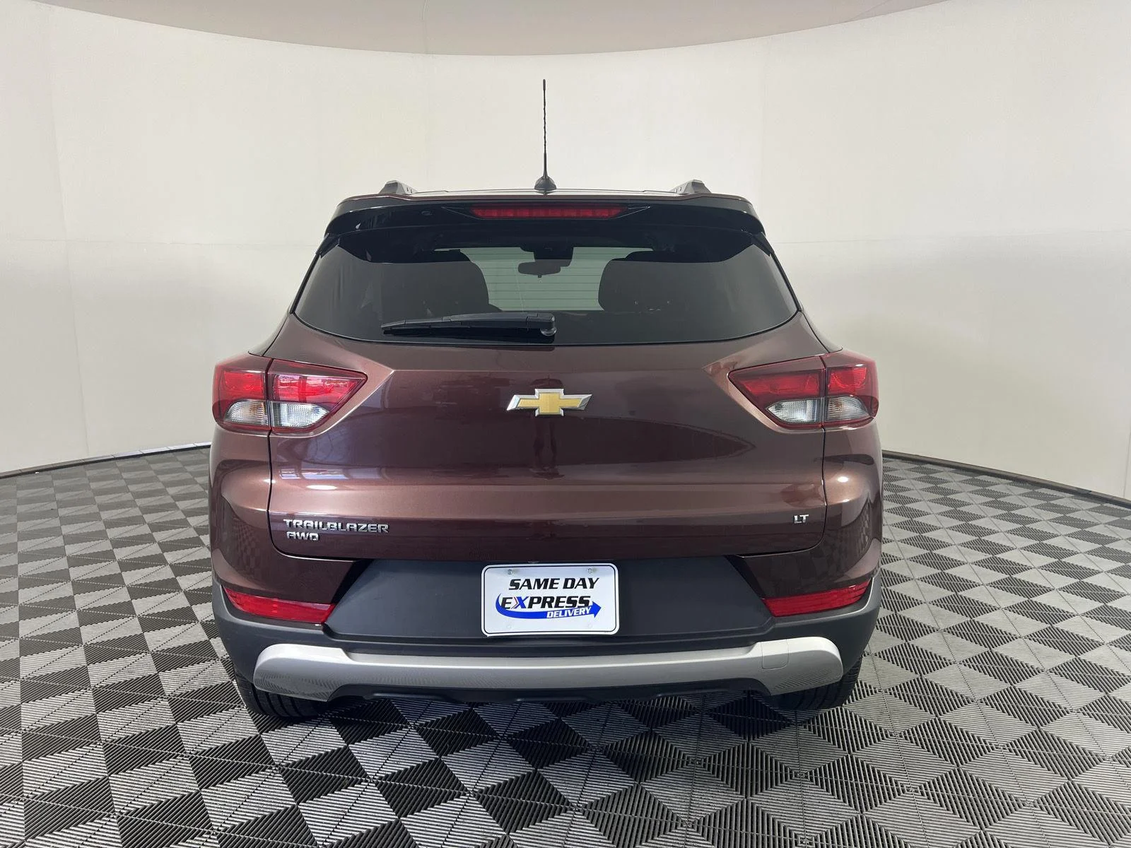 Used 2022 Mahogany Red Metallic Chevrolet LT image 26