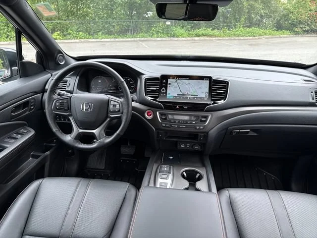Used 2024 Crystal Black Pearl Honda TrailSport image 11