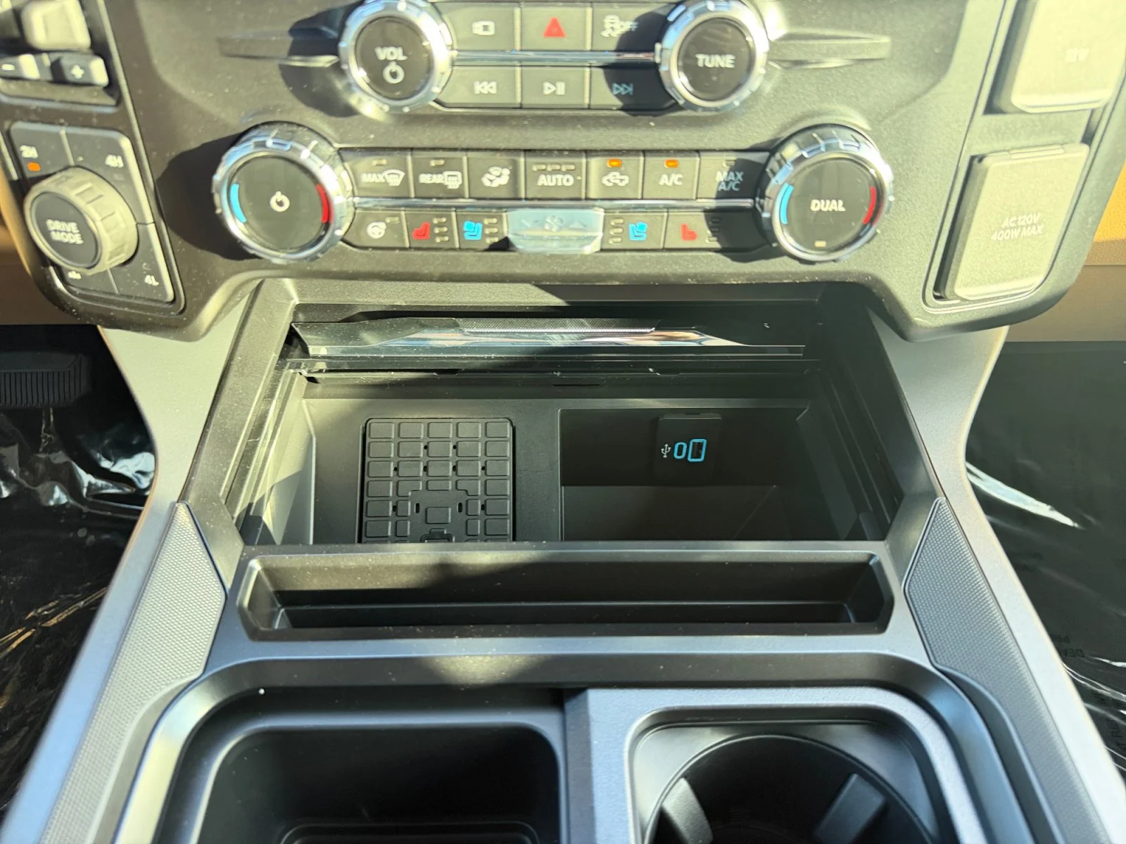 New 2026 Marsh Gray Ford LARIAT image 22