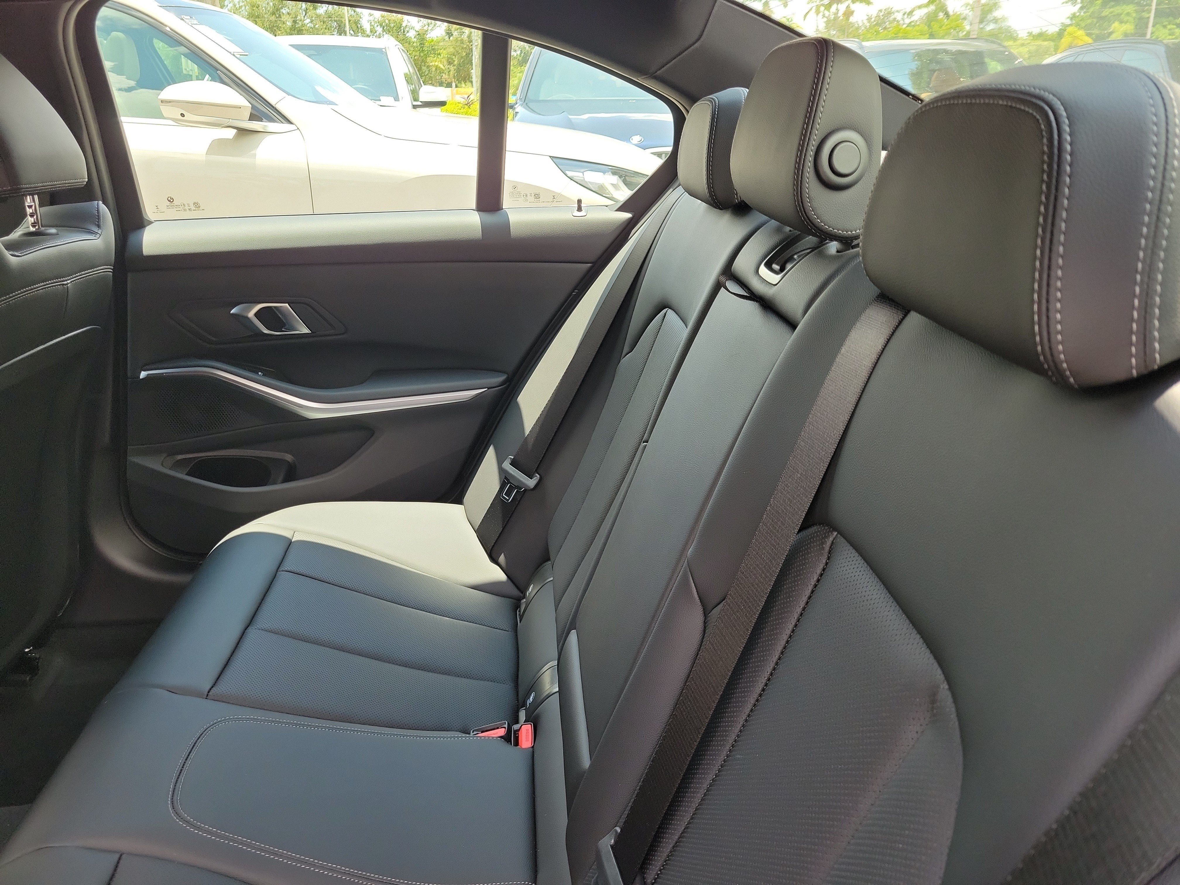 New 2026 Black Sapphire Metallic BMW 330i NA image 8