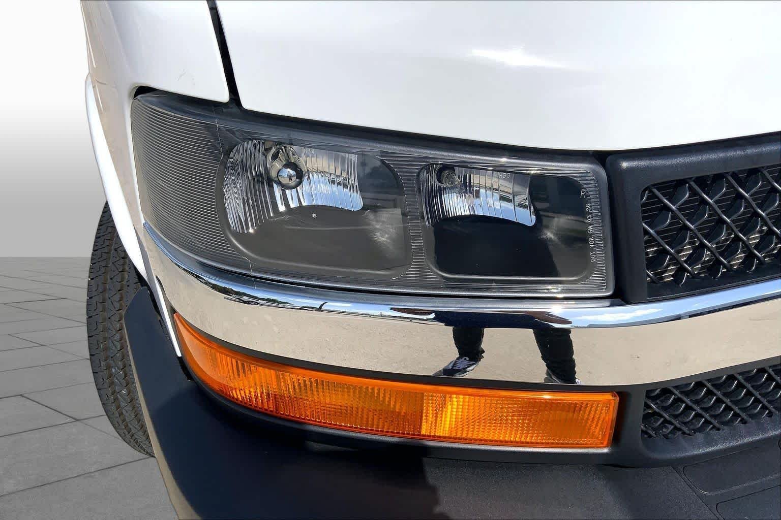 Certified Used 2024 Summit White Chevrolet WT image 23