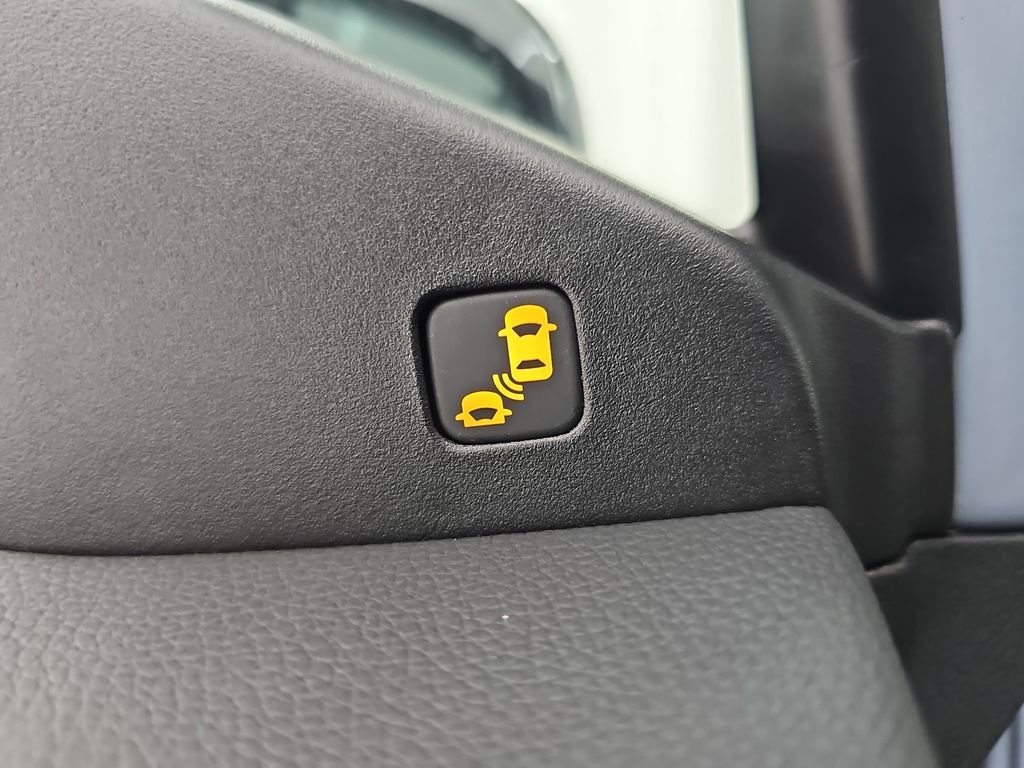 2025 Honda Ridgeline Sport - Photo 45