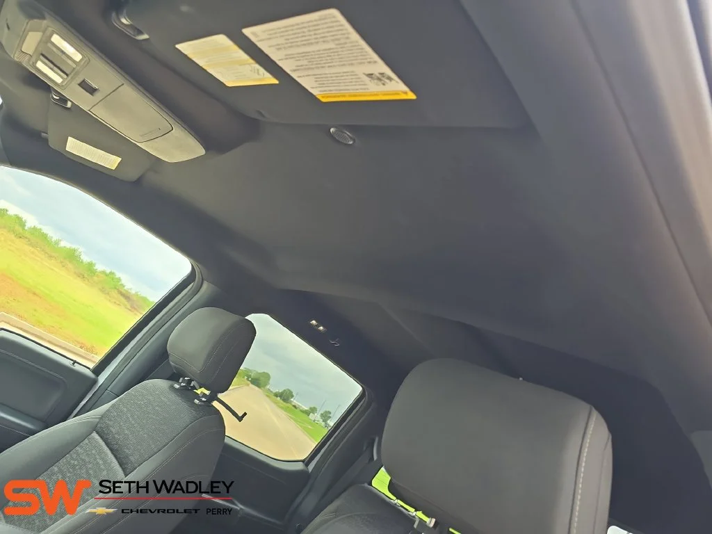 Used 2021 White Ford XLT image 31