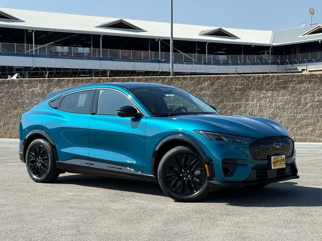 2026 Ford Mustang-Mach-e Premium's photo