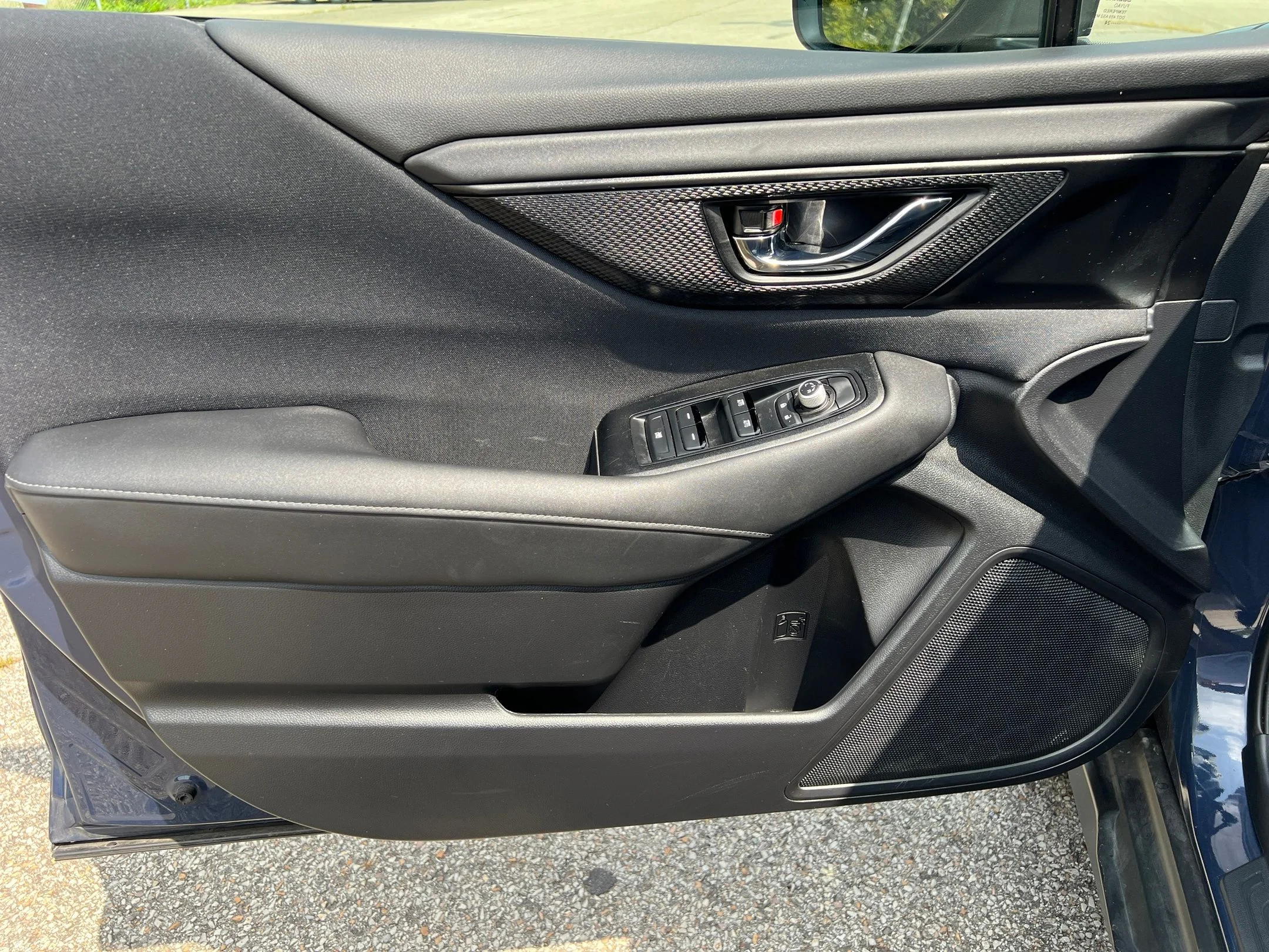 Used 2025 Blue Subaru Premium image 12