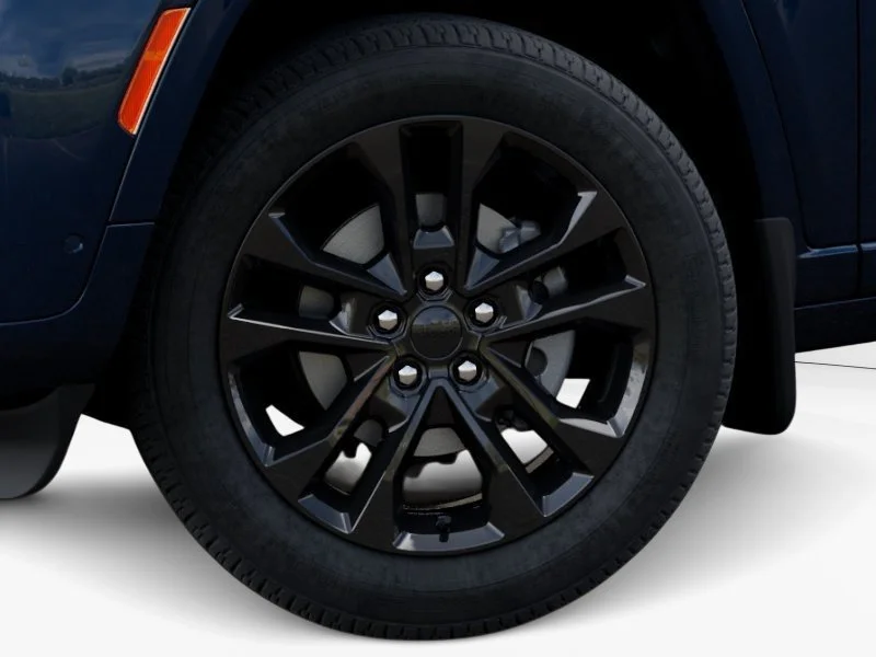 New 2026 Fathom Blue Pearl-Coat Exterior Paint Jeep Limited Reserve image 6