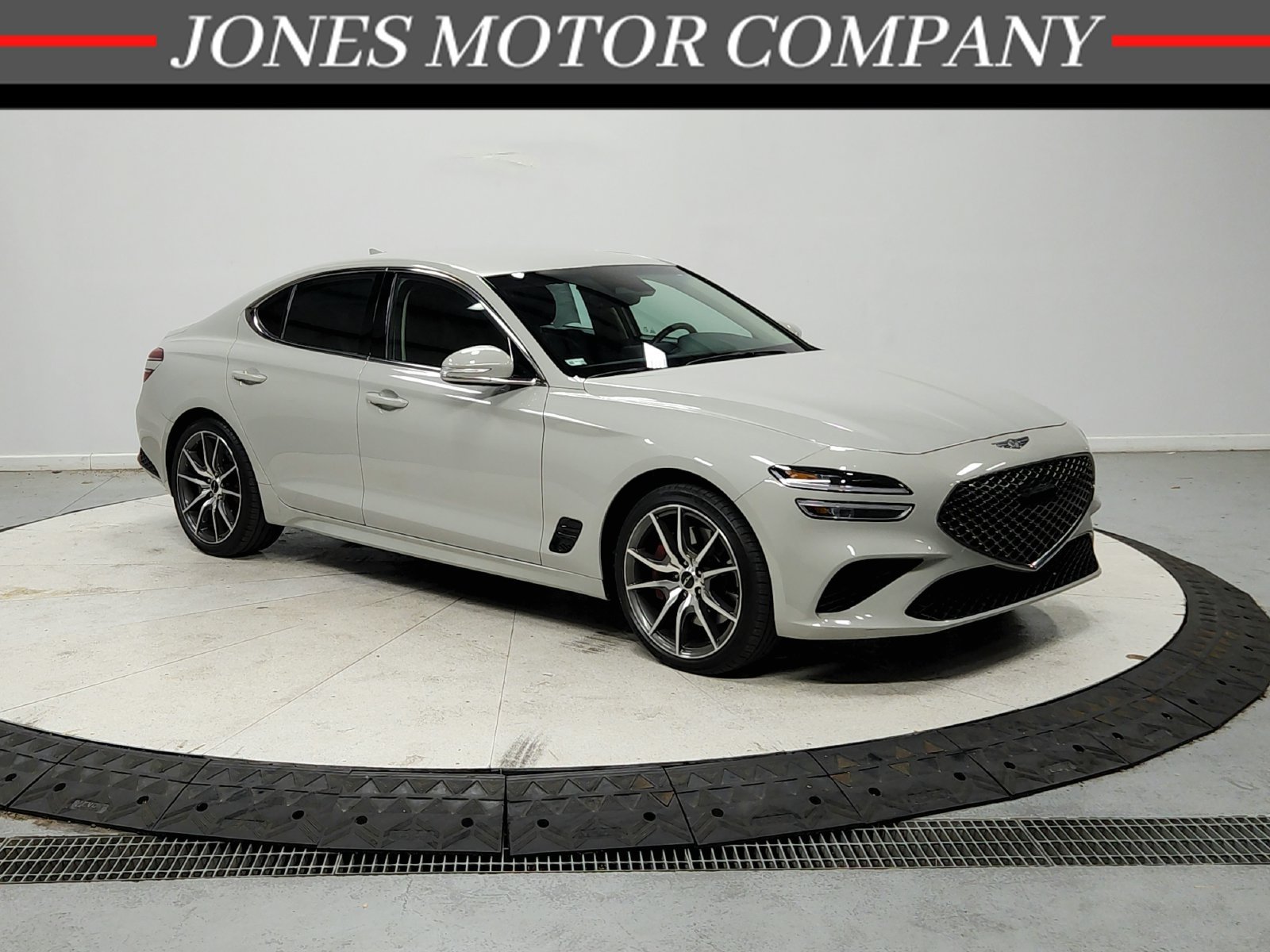 Used 2025 Gray Genesis 2.5T image 1