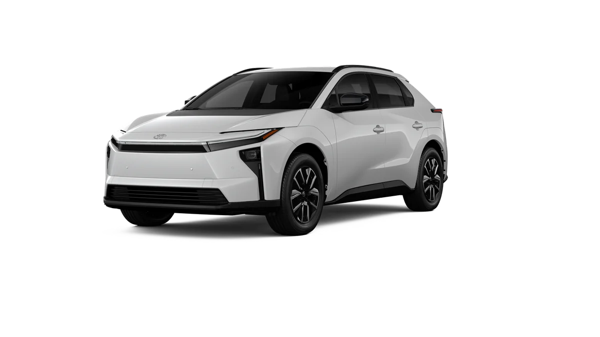 New 2026 Wind Chill Pearl Toyota XLE image 31