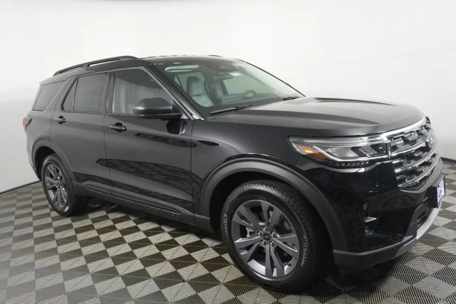 New 2026 Agate Black Metallic Ford Active image 1