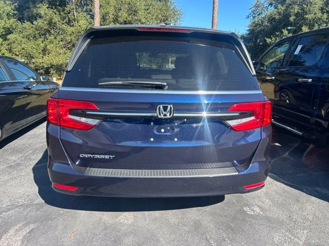 Used 2023  Honda EX image 4