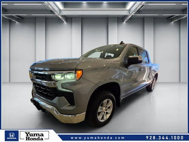Used 2025 Gray Chevrolet LT image 1