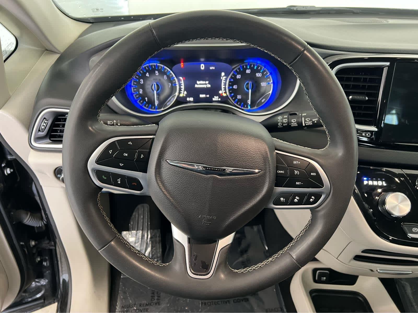 2023 Chrysler Pacifica Touring L - Photo 15