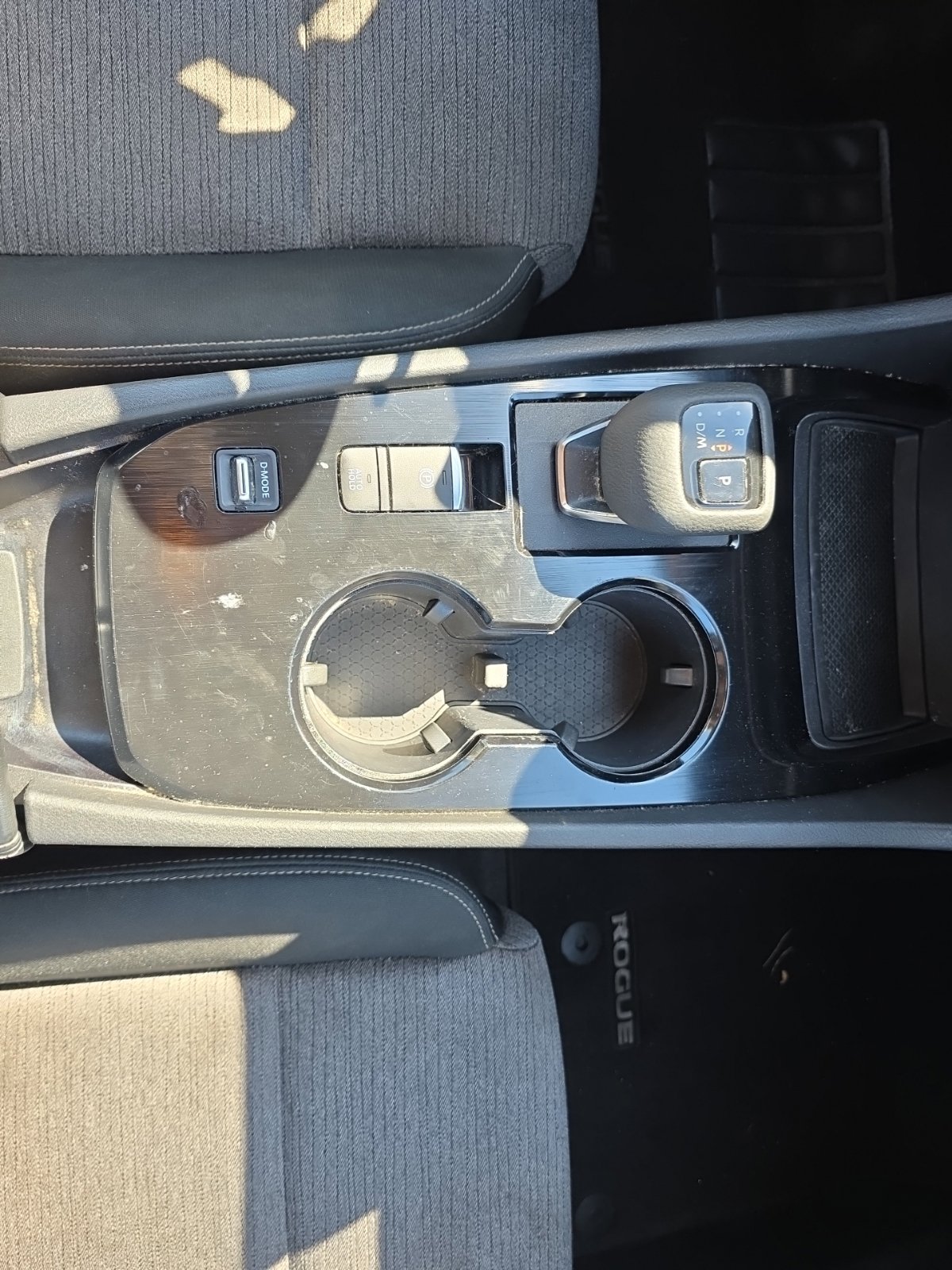 Used 2023 Gray Nissan SV image 18