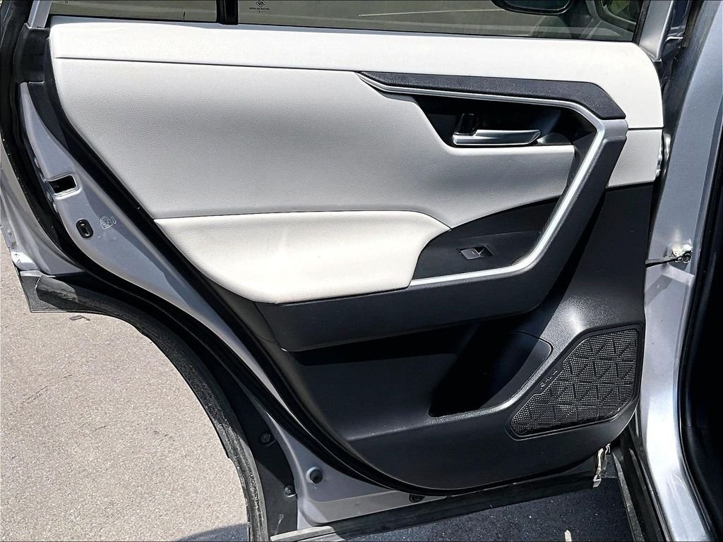 Used 2023 Silver Toyota XLE image 22