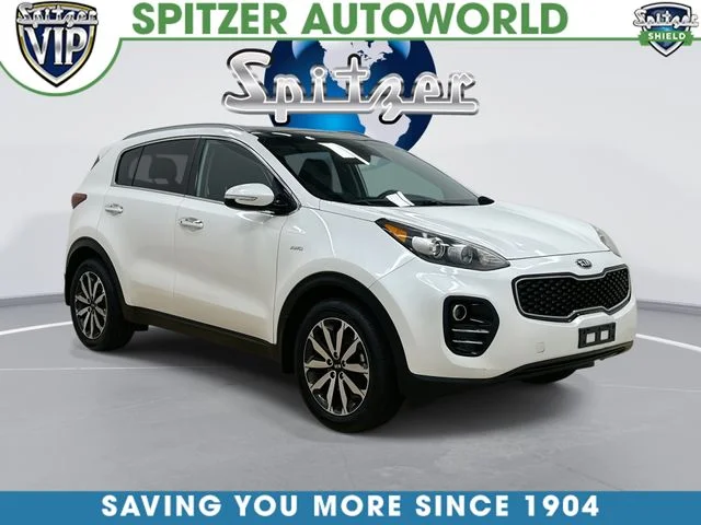 Used 2017 White Kia EX image 1