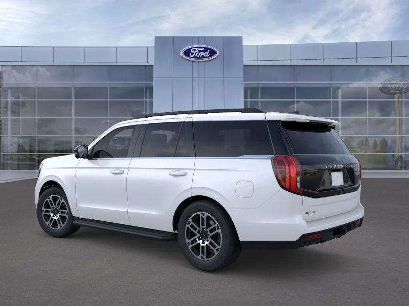 New 2026 Star White Metallic Tri-Coat Ford Active image 4