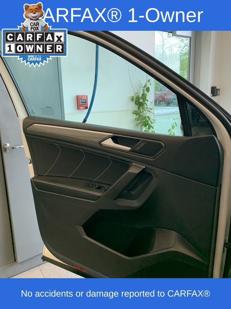 2023 Volkswagen Tiguan SE R-LINE BLACK - Photo 6