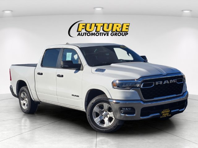 Used 2025 White Ram Big Horn/Lone Star image 1