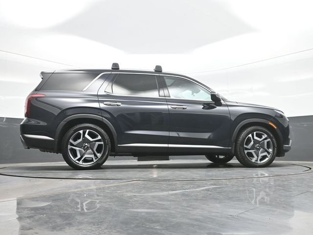 Used 2023 White Hyundai SEL image 25