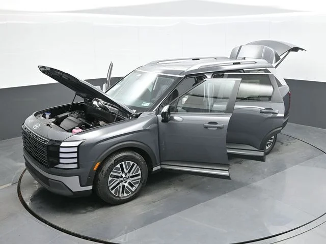 New 2026 Gray Hyundai SEL Premium image 28