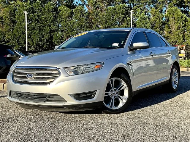 Used 2013 Silver Ford SEL image 3