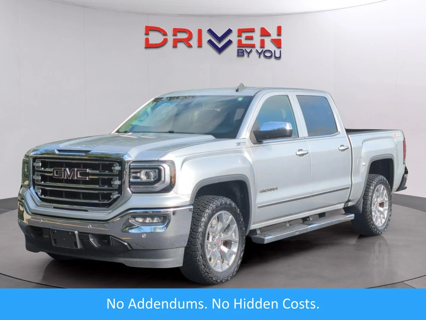Used 2018 Quicksilver Metallic GMC SLT image 1