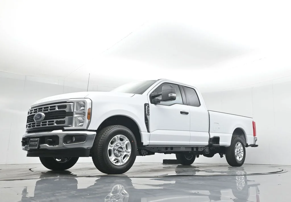 New 2026 White Ford XLT image 43