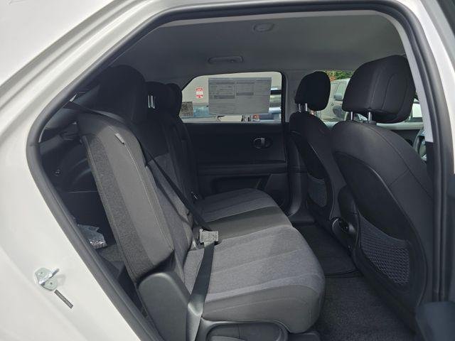 New 2026 White Hyundai SE image 12