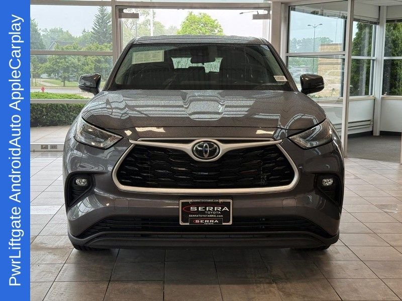 Used 2023 Magnetic Gray Metallic Toyota LE image 7