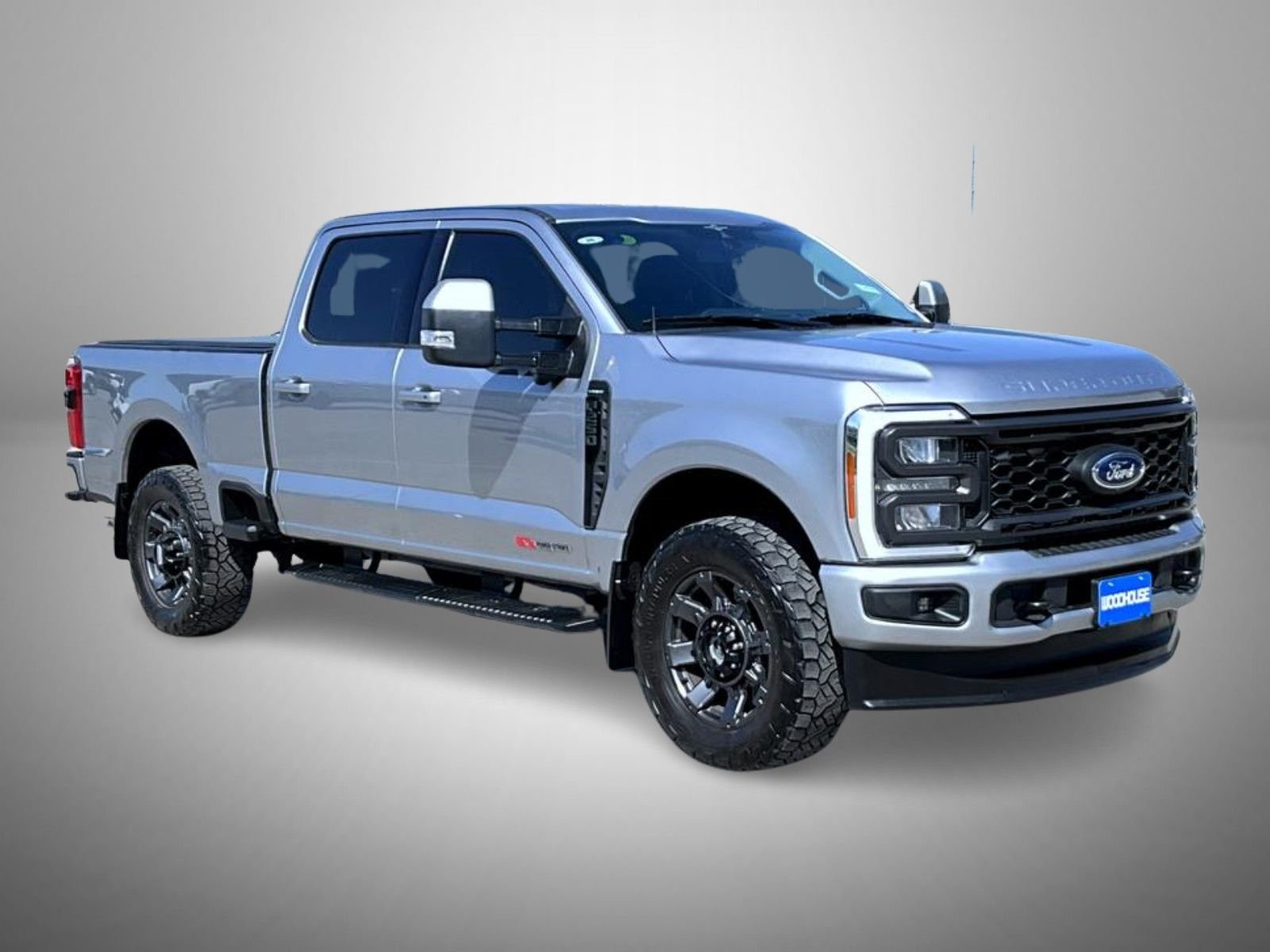 Used 2023 Silver Ford Lariat image 3