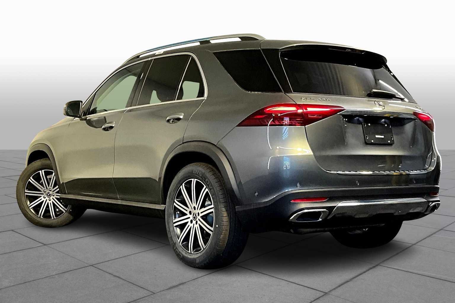 Used 2026 Selenite Grey Metallic Mercedes-Benz GLE 350 image 3