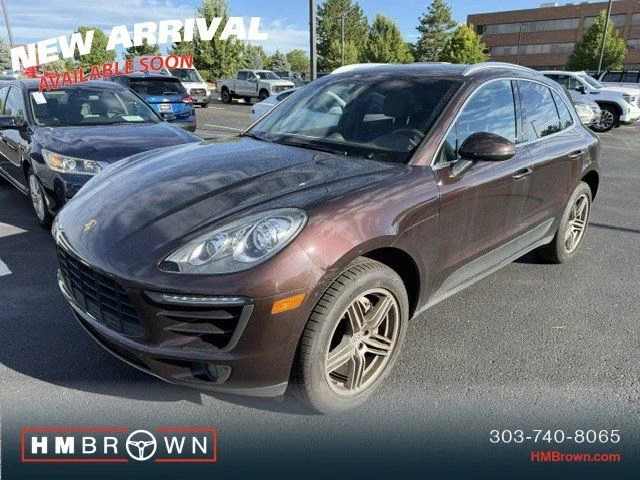 Used 2015  Porsche S image 2