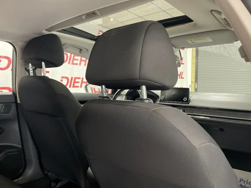 Used 2024  Honda EX image 11