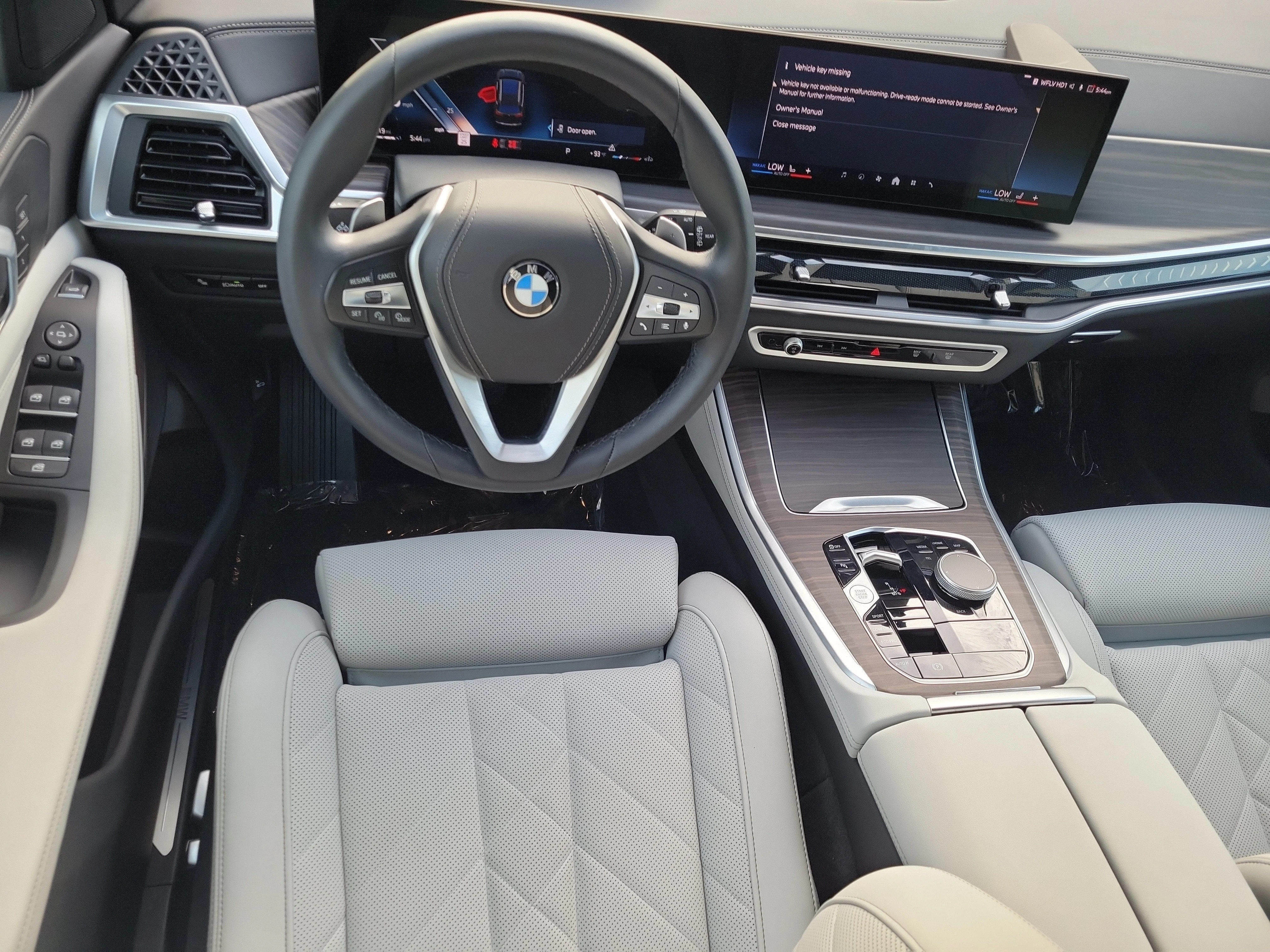 Used 2024 Manhattan Green Metallic BMW sDrive40i image 6