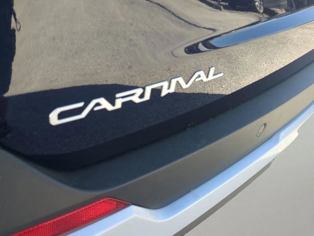 New 2026 Deep Chroma Blue Kia EX image 13