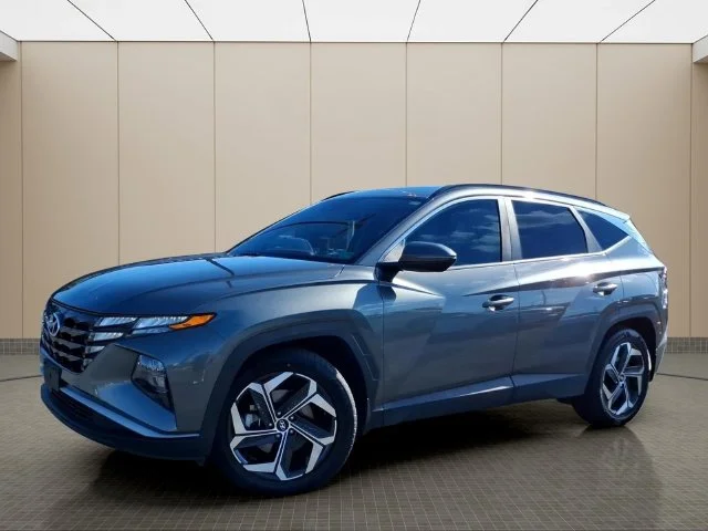 Used 2022 Gray Hyundai SEL image 2