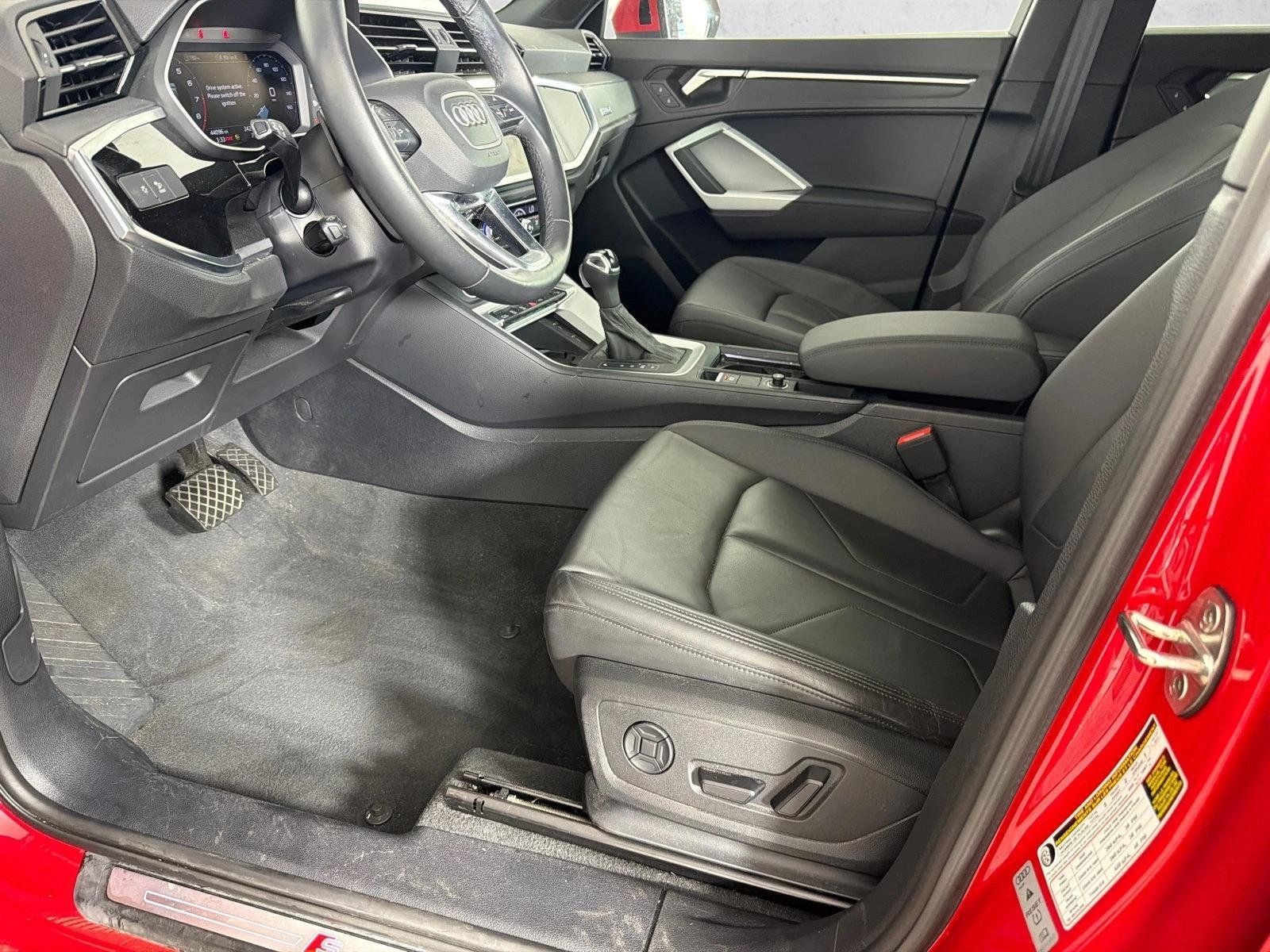 Used 2024  Audi S line Premium image 10