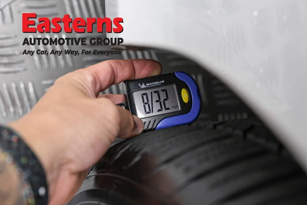Used 2017 White Honda EX-L image 29