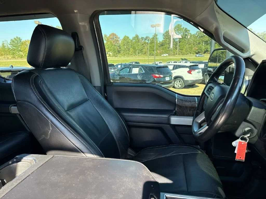 Used 2017 Gray Ford Lariat image 12