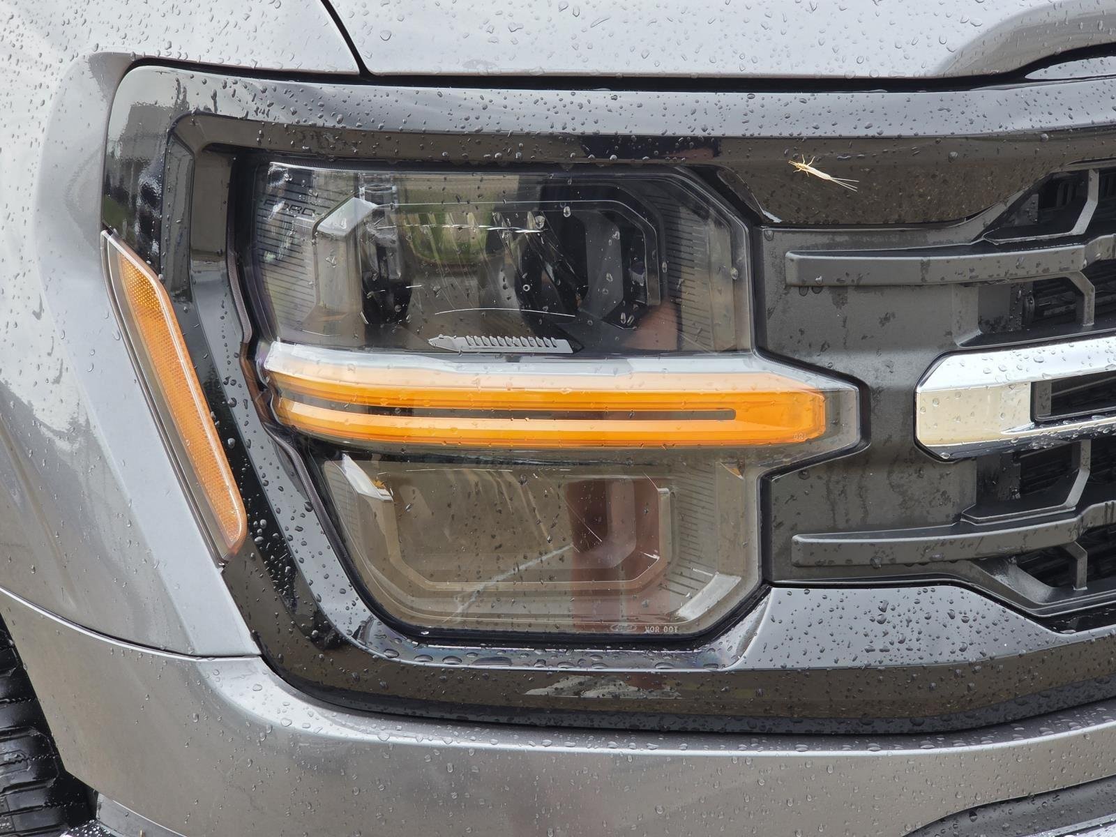 Used 2024 Oxford White Ford XLT image 8
