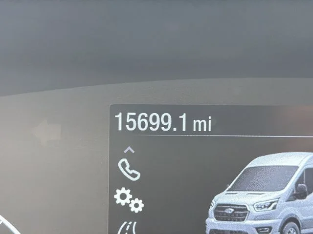 Used 2025 White Ford Base image 17