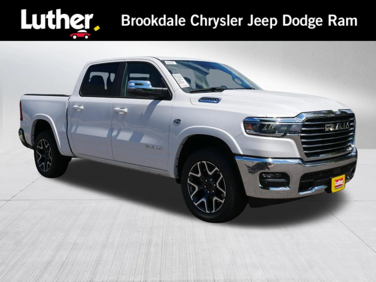 New 2026 Ivory White Tri-Coat Pearl-Coat Exterior Paint RAM Laramie image 1
