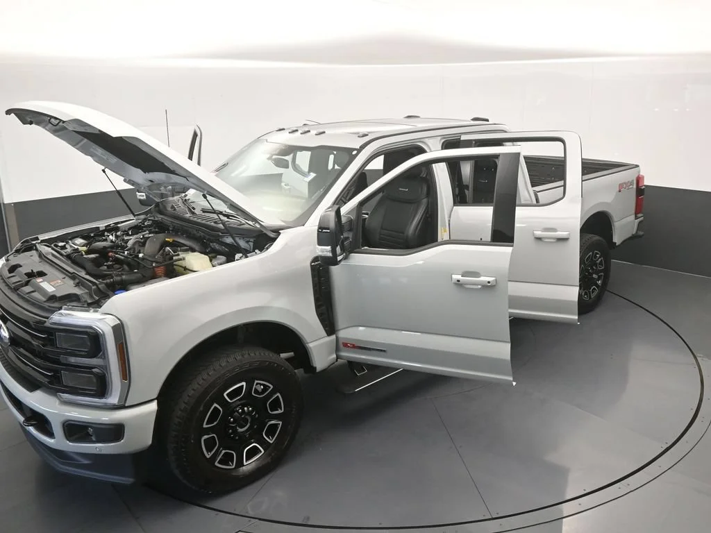 Used 2026 Gray Ford XL image 80