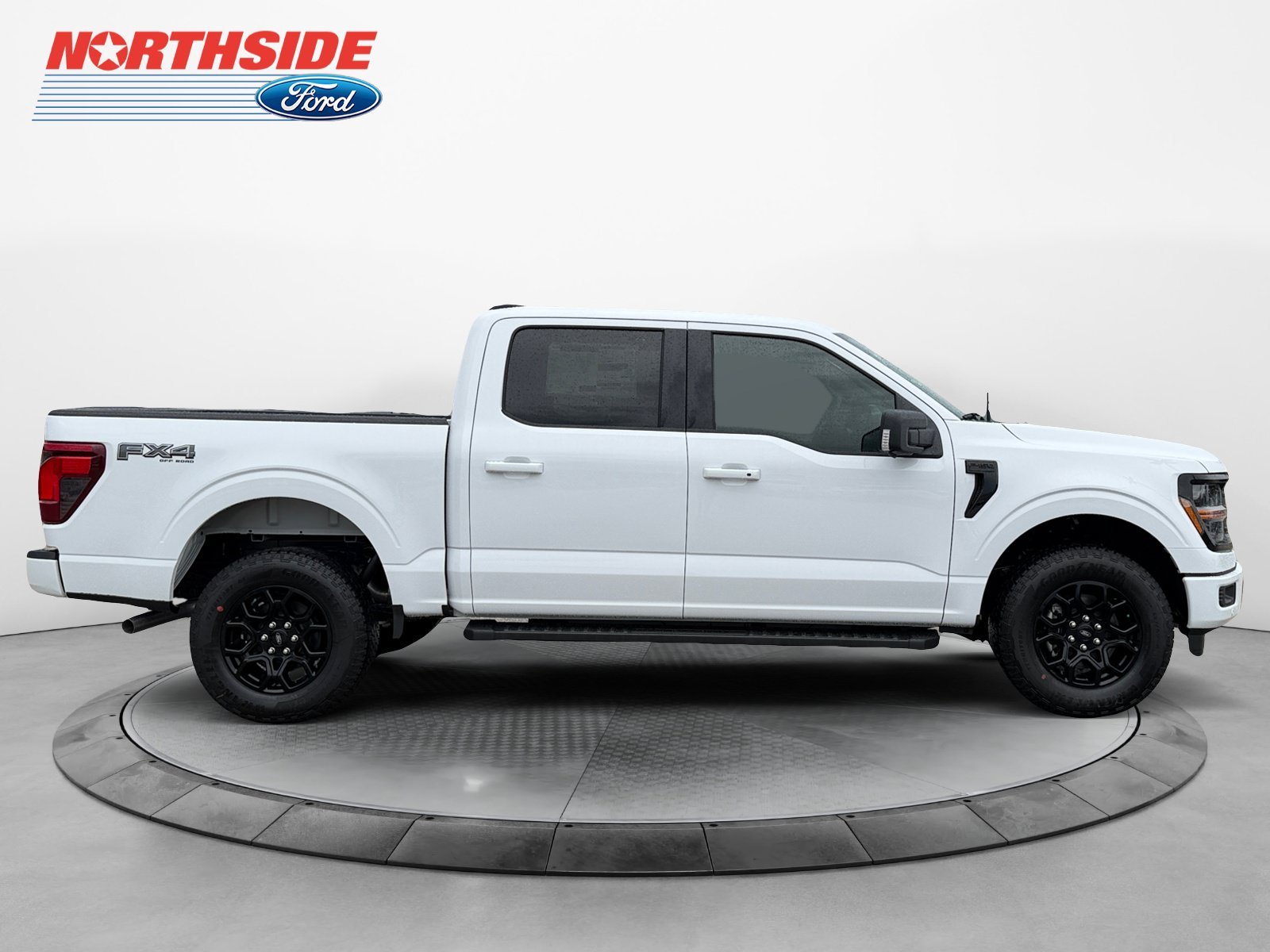 New 2026 Oxford White Ford XLT image 8