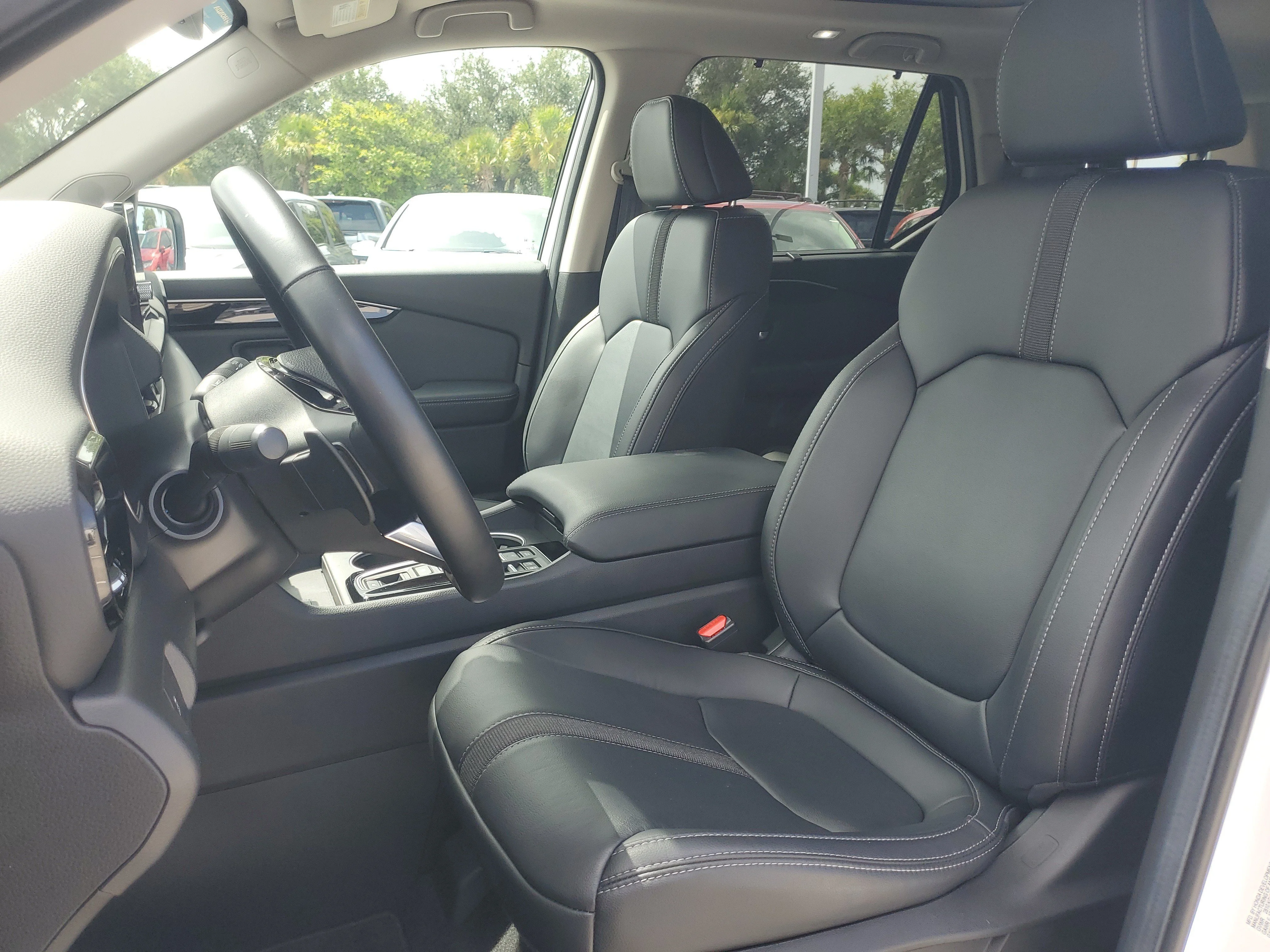 Used 2025 White Honda Touring image 18