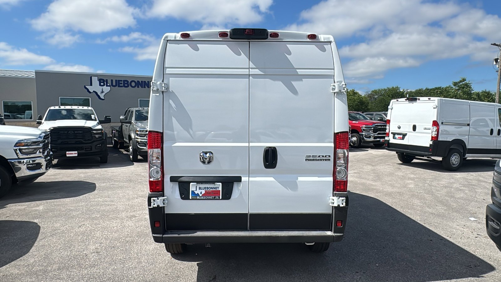 New 2026 Bright White Clear-Coat Exterior Paint RAM Tradesman image 6
