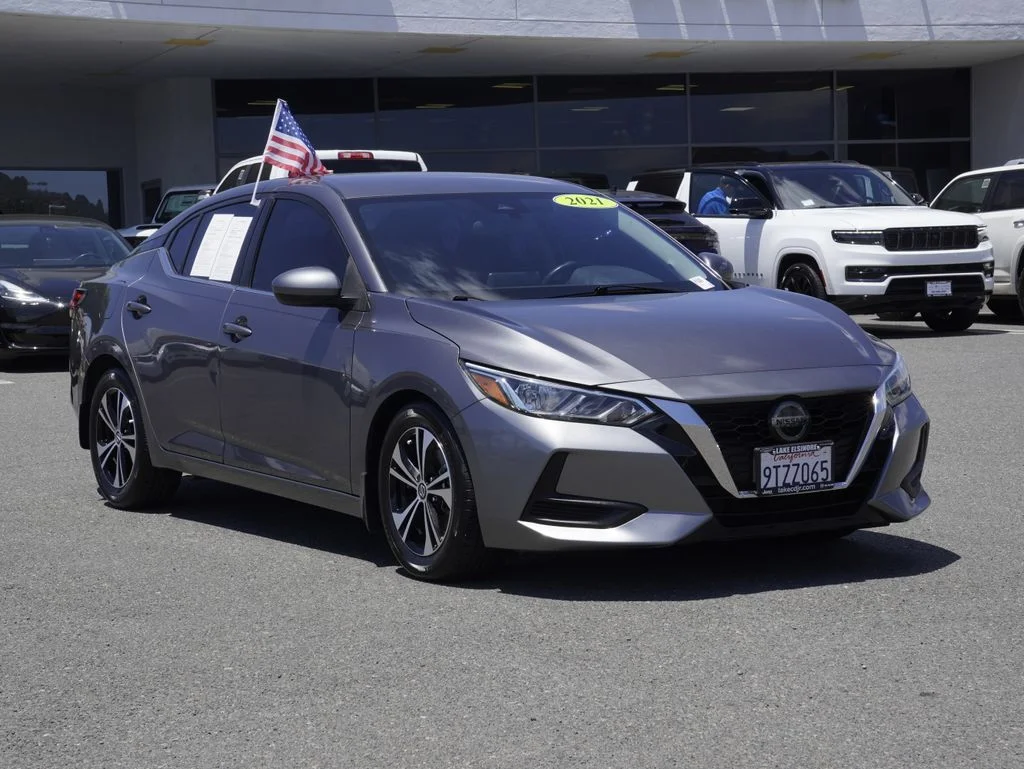 2021 Nissan Sentra SV CVT's photo
