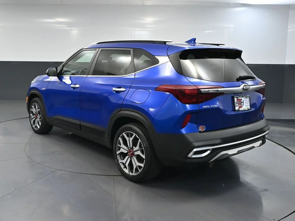 Used 2021 Blue Kia SX image 9